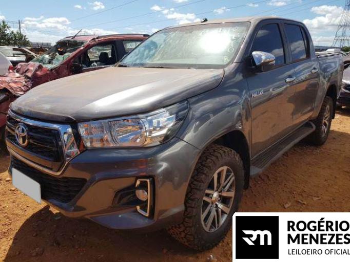 TOYOTA HILUX CD 19/20