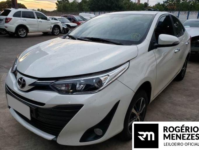 TOYOTA YARIS SEDAN 19/19