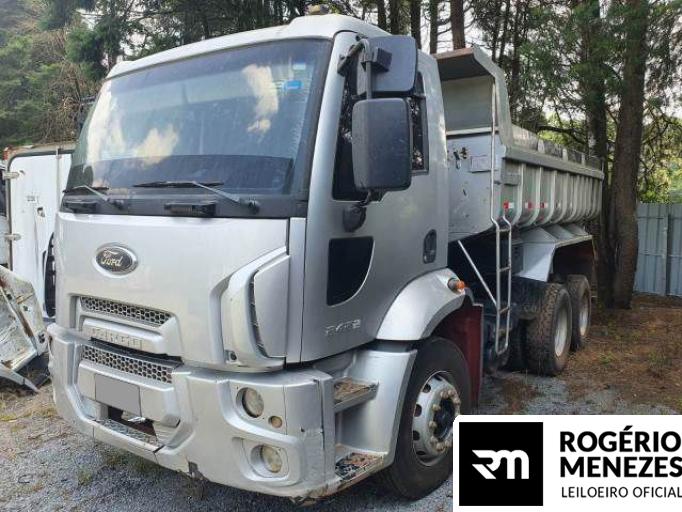 FORD CARGO 2423 12/13