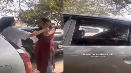 Indian Noida University Girl outdoor sex in car